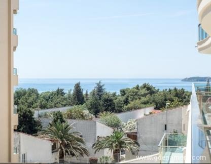 Adriatic Sunshine Apartment, privatni smeštaj u mestu Bečići, Crna Gora